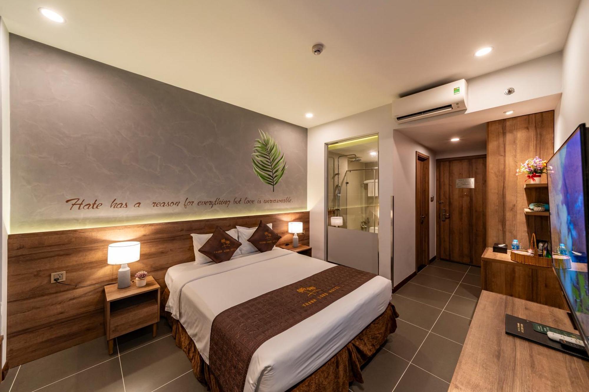 Thanh Long Hotel - Bach Dang Хошимин Экстерьер фото
